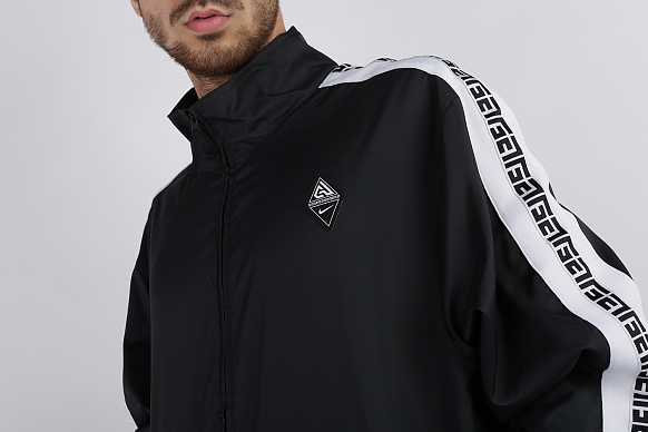 Мужская куртка Nike Giannis Freak Track Jacket (CD9550-010) - фото 4 картинки