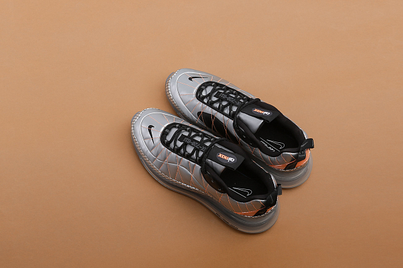 Мужские кроссовки Nike MX-720-818 (BV5841-001) - фото 3 картинки