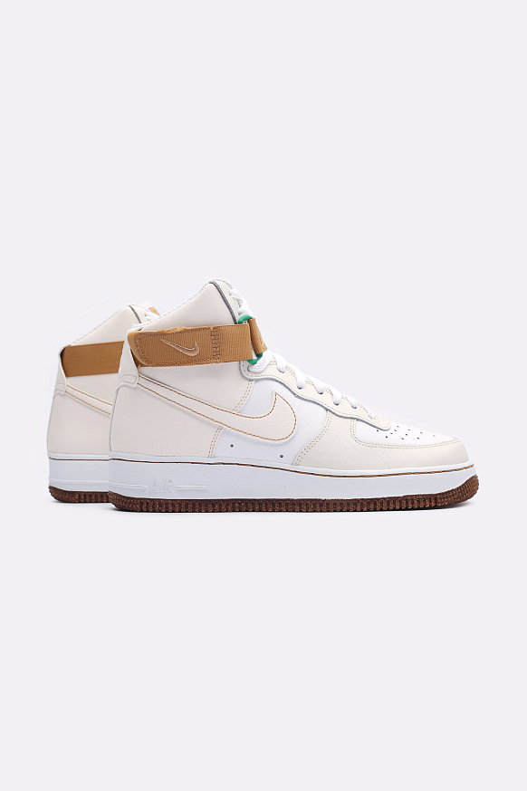 Мужские кроссовки Nike Air Force 1 High '07 LV8 EMB (DX4980-001)