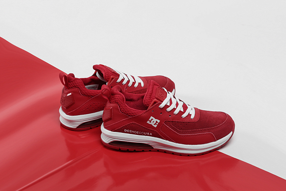 Женские кроссовки DC SHOES Vandium SE (ADJS200026-red/red)