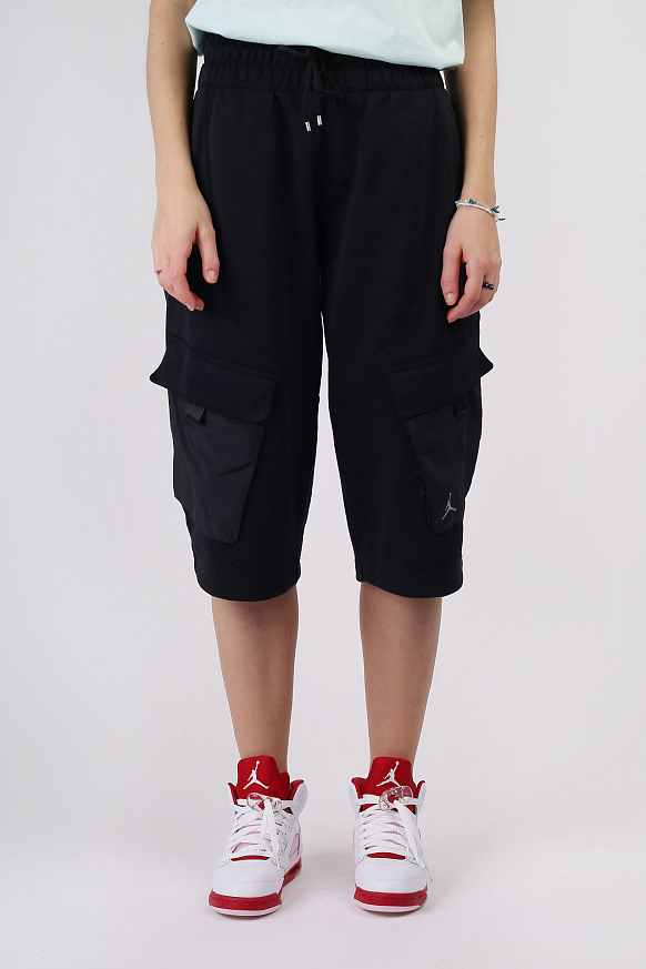 Женские шорты Jordan Women's Shorts (CU6347-010) - фото 3 картинки