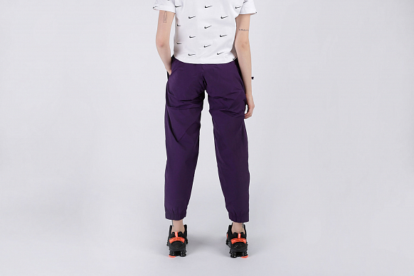 Женские брюки Nike Track Pant Purple (CQ4003-525) - фото 6 картинки