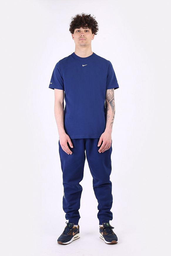 Мужская футболка Nike x Drake NOCTA Cardinal Stock Tee Shirt (DJ5951-492) - фото 8 картинки