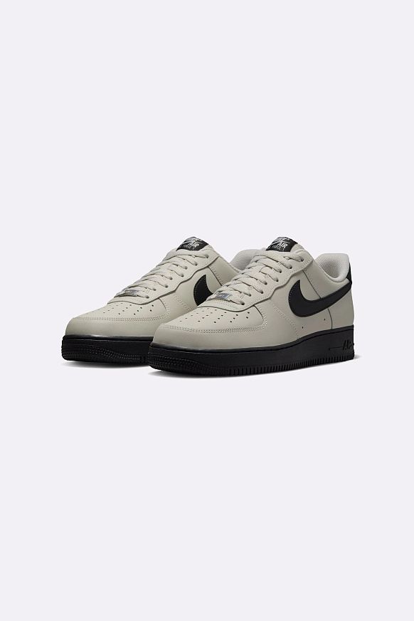 Мужские кроссовки Nike Air Force Low 1 '07 (FJ4146-005) - фото 4 картинки