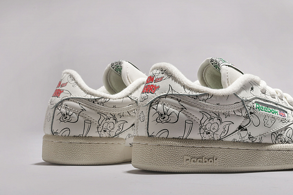 Детские кроссовки Reebok Club C 85 MU x Tom & Jerry (FX4012) - фото 3 картинки