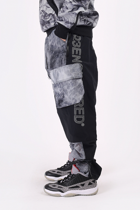 Мужские брюки Jordan 23 Engineered Printed Cargo Trousers (CU9057-100) - фото 5 картинки