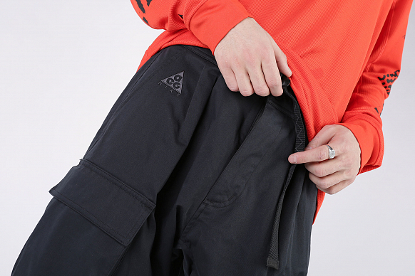 Мужские брюки Nike ACG Woven Cargo Trousers (CD7646-011) - фото 4 картинки