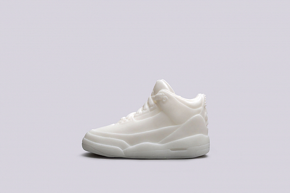 Свеча What The Shape Jordan 3 (J3-white)
