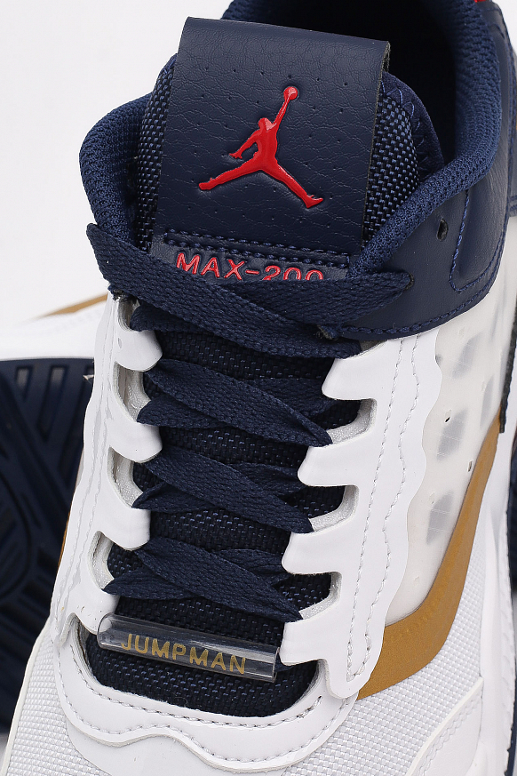 Мужские кроссовки Jordan Max 200 (DA4667-100) - фото 3 картинки