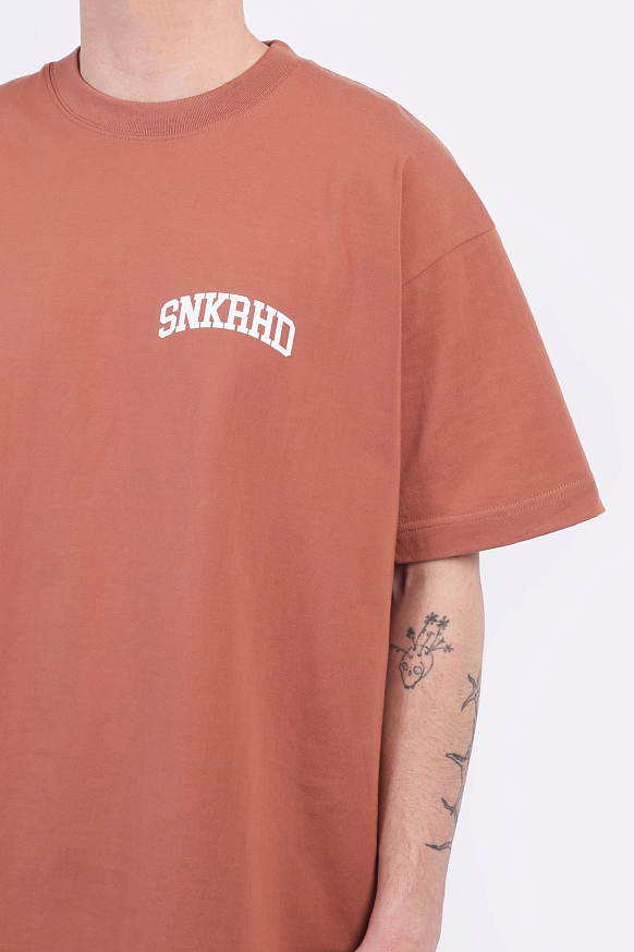 Мужская футболка Sneakerhead Small Logo Tee (Snkrhd-red-small-logo) - фото 5 картинки