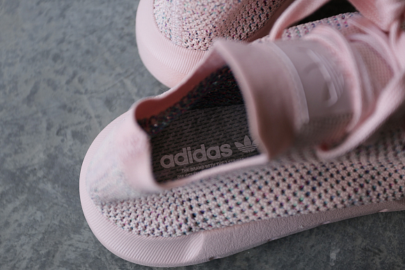 Женские кроссовки adidas Originals Swift Run PK W (CG4134) - фото 4 картинки