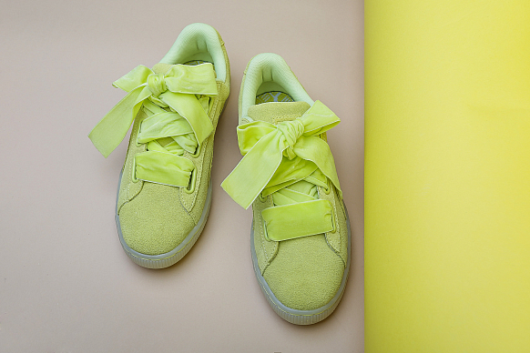 Женские кроссовки PUMA Suede Heart (36322903) - фото 2 картинки