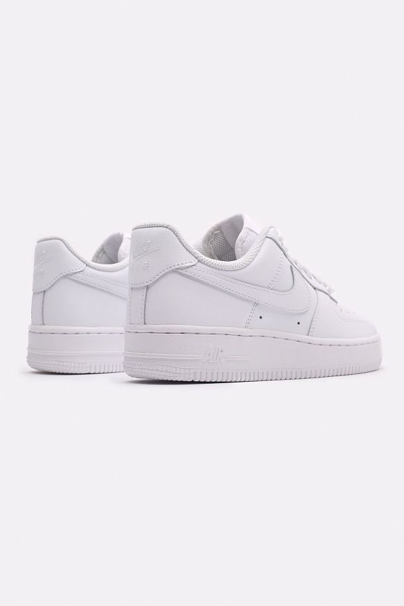 Женские кроссовки Nike WMNS Air Force 1 '07 (DD8959-100*) - фото 3 картинки