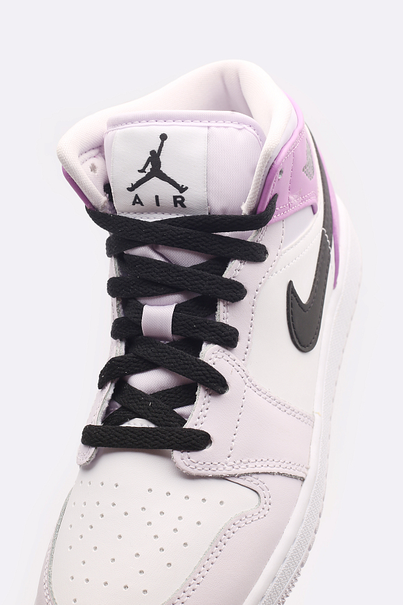 Женские кроссовки Jordan 1 Mid (GS) (DQ8423-501*) - фото 2 картинки