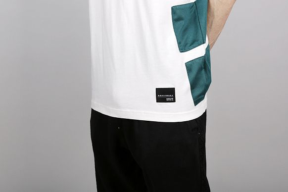 Мужская футболка adidas Originals EQT Bold Tee (CE2226) - фото 3 картинки