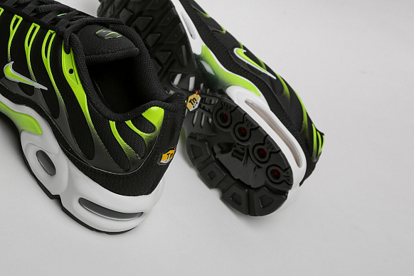 Мужские кроссовки Nike Air Max Plus (852630-037) - фото 3 картинки