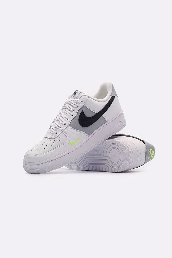 Мужские кроссовки Nike Air Force 1 '07 (FQ2204-100_) - фото 3 картинки