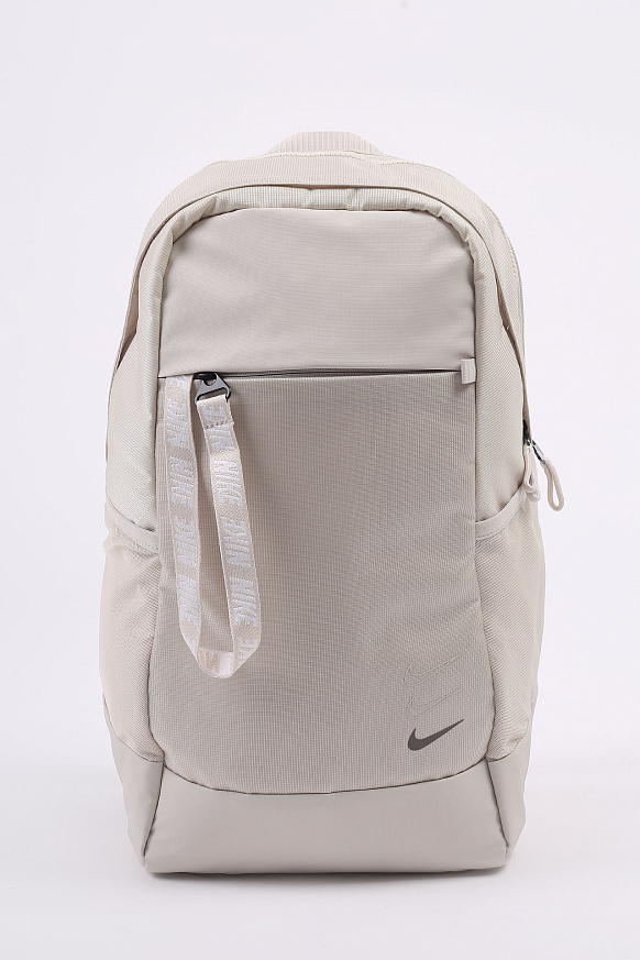 Рюкзак Nike Essentials Backpack (BA6143-104) - фото 2 картинки