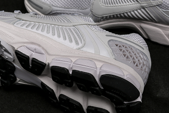 Мужские кроссовки Nike Zoom Vomero 5 SP (BV1358-001) - фото 8 картинки