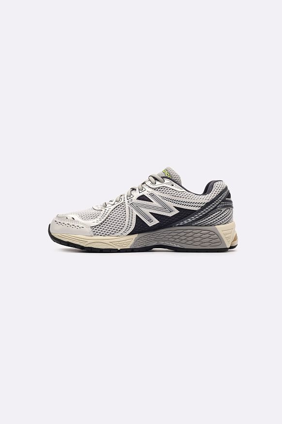 Мужские кроссовки New Balance 860 (ML860SN2) - фото 3 картинки