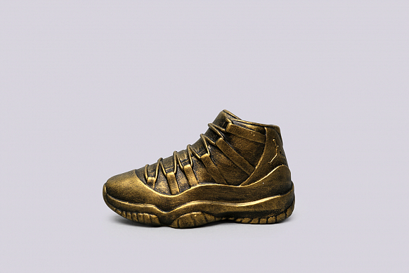 Магнит What The Shape Air Jordan 11 (Air Jordan 11-bronze)