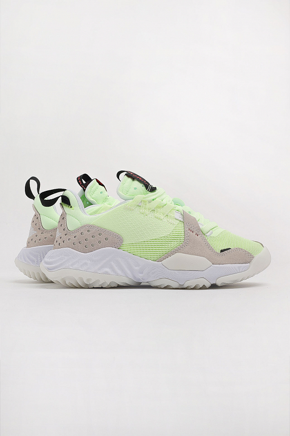 Женские кроссовки Jordan WMNS Delta (CT1003-700)