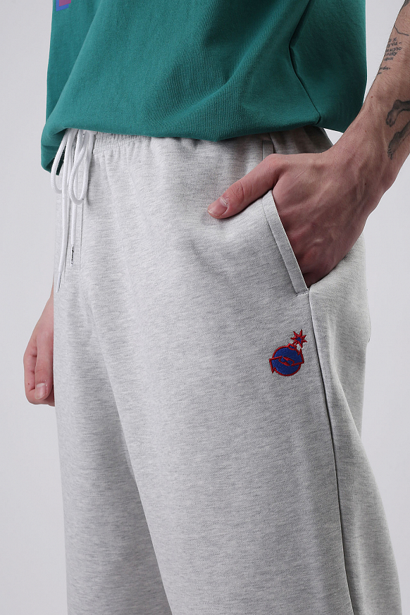Мужские брюки PUMA X The Hundreds Sweatpants (59831604) - фото 2 картинки