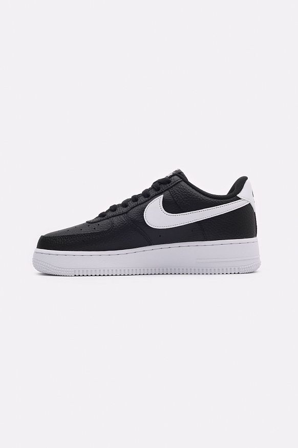 Мужские кроссовки Nike Air Force 1 '07 (CT2302-002) - фото 2 картинки