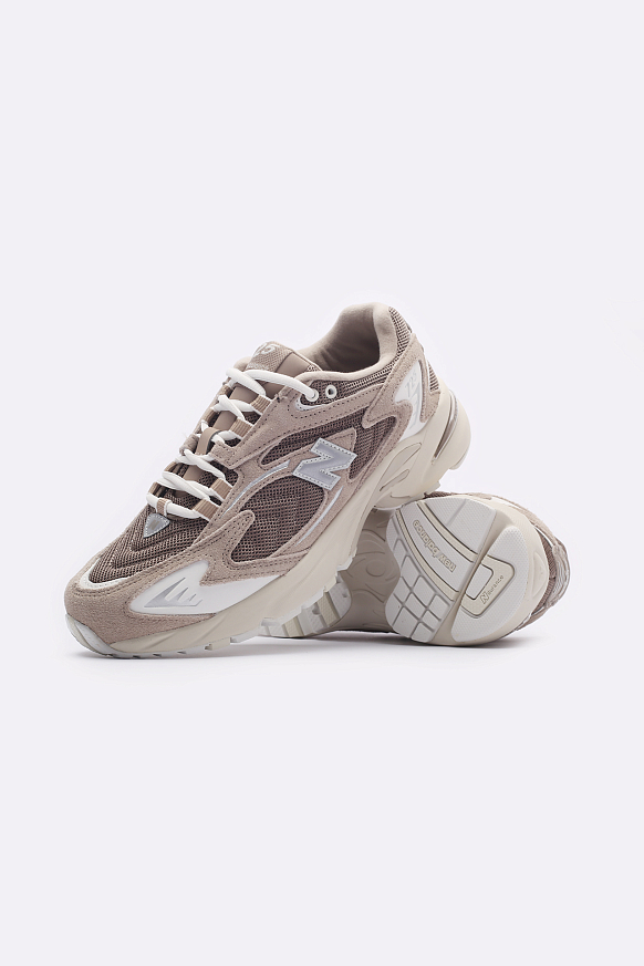 Мужские кроссовки New Balance 725 (ML725AB) - фото 3 картинки