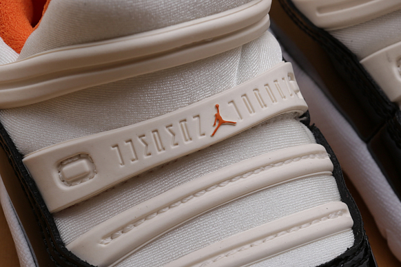 Детские кроссовки Jordan 11 Retro Little Flex TD (BQ7102-108) - фото 3 картинки