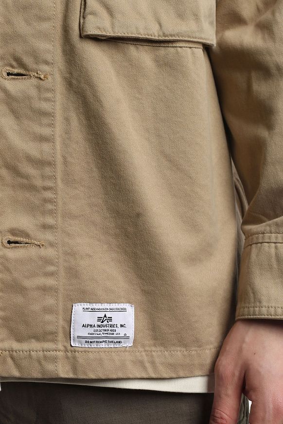 Мужская куртка Alpha Industries Mixed Media Shirt Jacket (MJM53000C1-vntg khk) - фото 2 картинки
