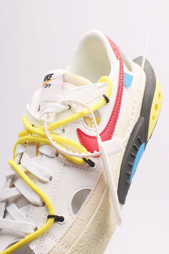 Мужские кроссовки Nike x OFF-WHITE Blazer Low '77 (DH7863-100) - фото 2 картинки