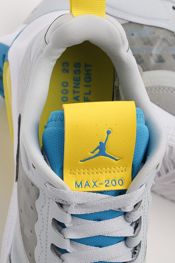 Мужские кроссовки Jordan Max 200 (CD6105-004) - фото 4 картинки