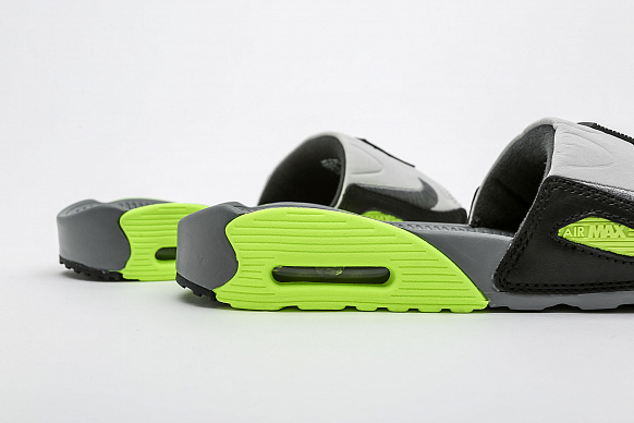 Женские сланцы Nike WMNS Air Max 90 Slide (CT5241-001) - фото 3 картинки