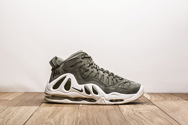 Air max uptempo 97 footlocker hotsell