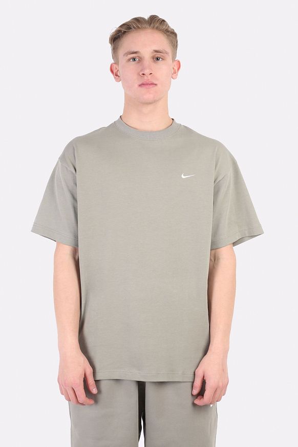 Мужская футболка Nike NRG Solo Swoosh Tee (CV0559-320) - фото 5 картинки