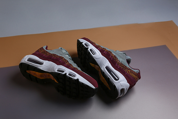 Женские кроссовки Nike Air Max 95 PRM (807443-601) - фото 2 картинки
