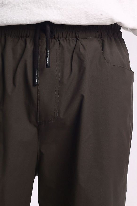 Мужские шорты KRAKATAU Rm167-5 (Rm167-5-темно-зеленый) - фото 6 картинки