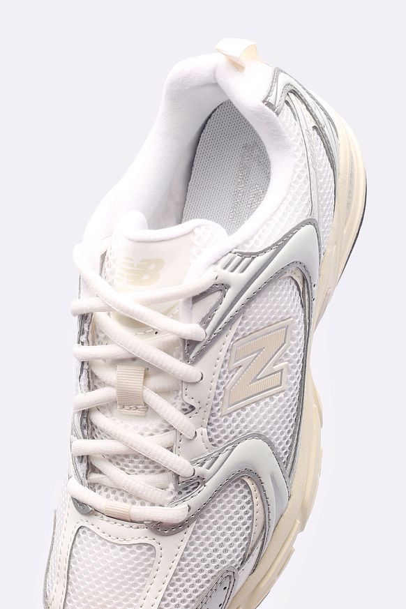 Кроссовки New Balance 530 (U530ESB-A) - фото 2 картинки