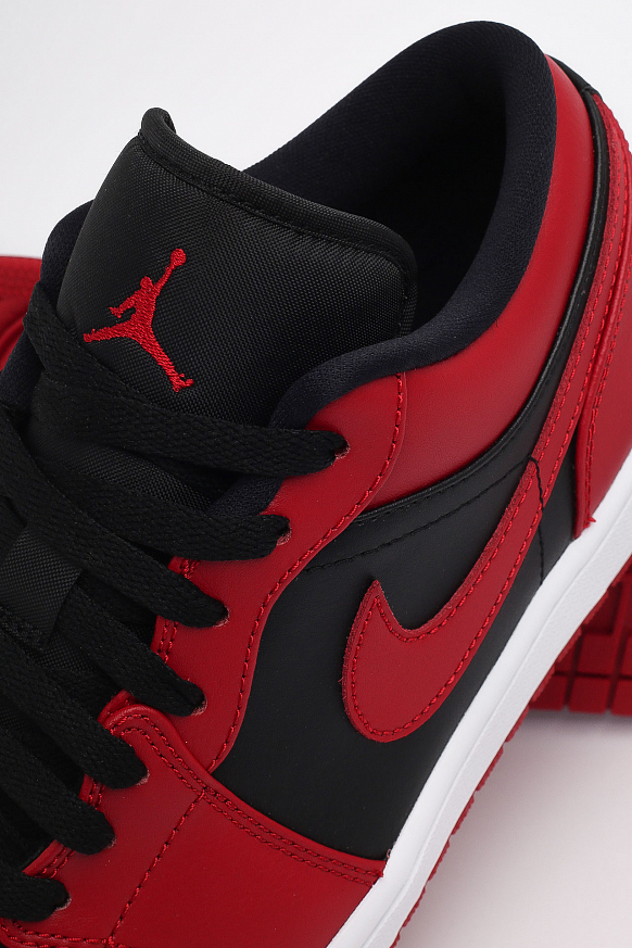 Мужские кроссовки Jordan 1 Low (553558-606) - фото 4 картинки