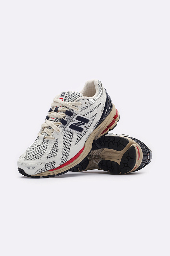 Мужские кроссовки New Balance 1906R (M1906RR) - фото 3 картинки