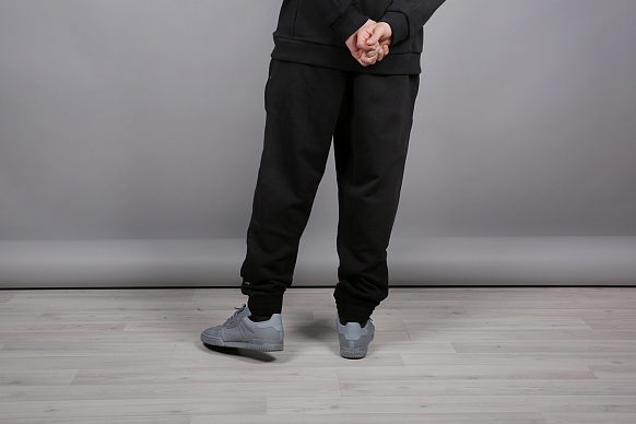 Мужские брюки adidas Originals EQT Knit Bottom (CD6840) - фото 2 картинки