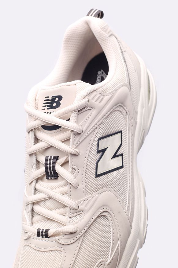 Мужские кроссовки New Balance 530 (MR530SH") - фото 2 картинки