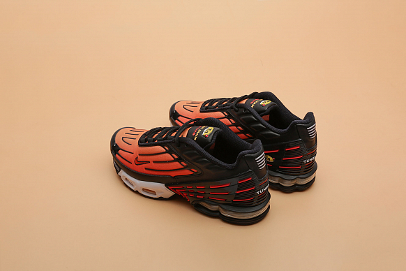 Мужские кроссовки Nike Air Max Plus III (CD7005-001) - фото 3 картинки