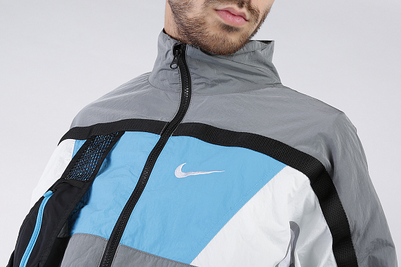Мужская куртка Nike NikeLab Hooded Jacket (CD6368-012) - фото 2 картинки