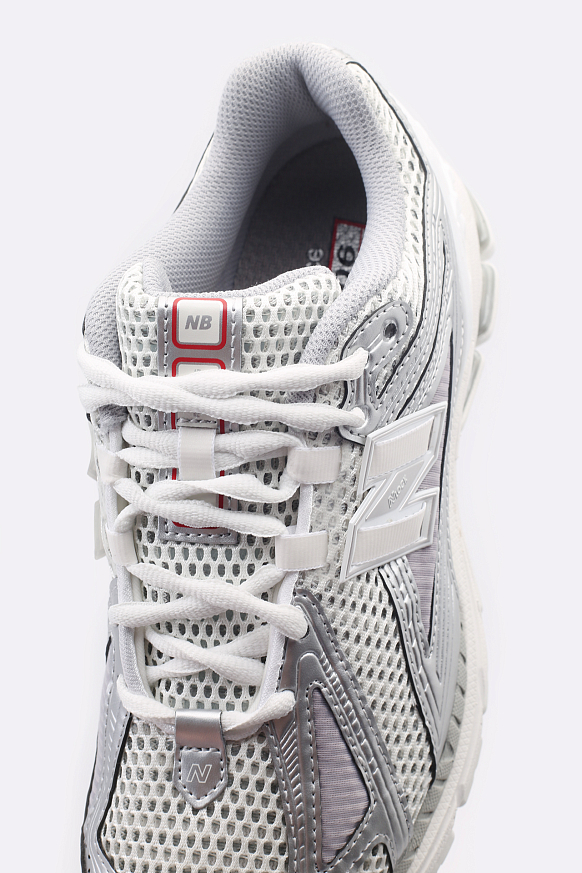 Мужские кроссовки New Balance 1906R (M1906RCB) - фото 2 картинки