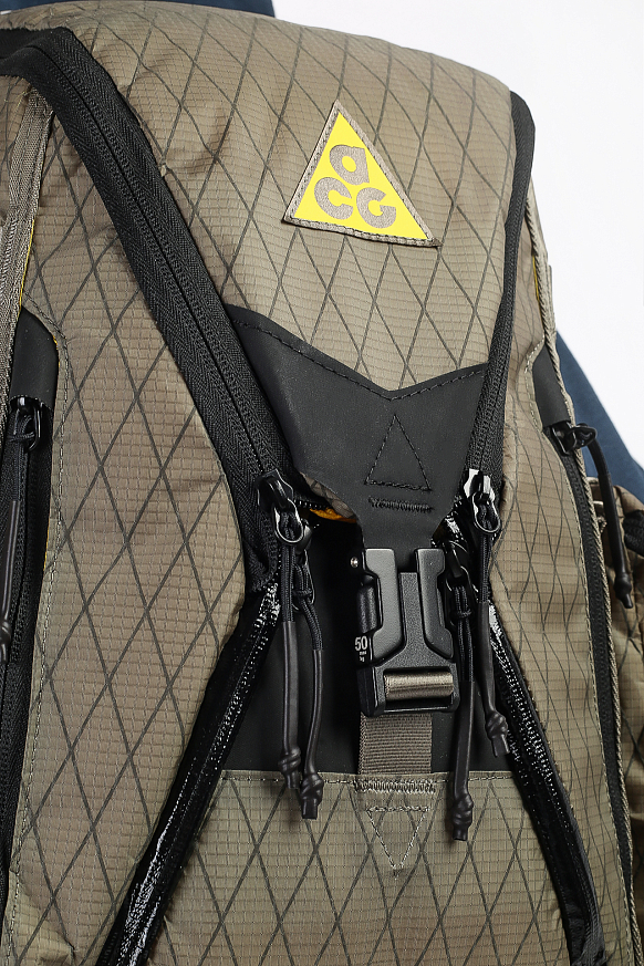 Рюкзак Nike ACG Responder Backpack (BA5279-210) - фото 3 картинки