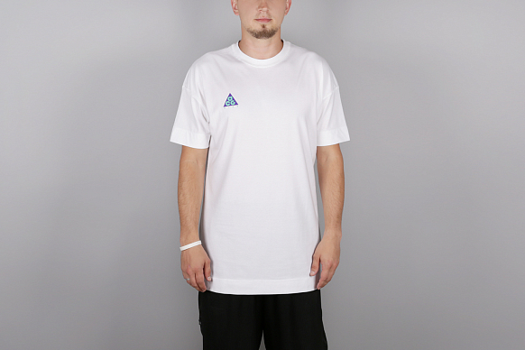 Мужская футболка Nike ACG Tee (AO4643-100)