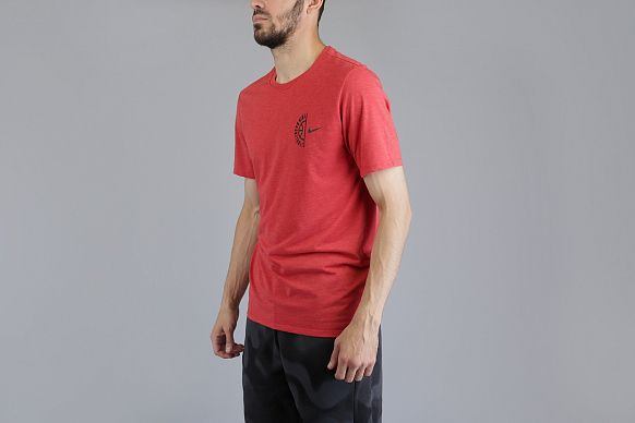 Мужская футболка Nike Basketball Dry (899433-672) - фото 3 картинки