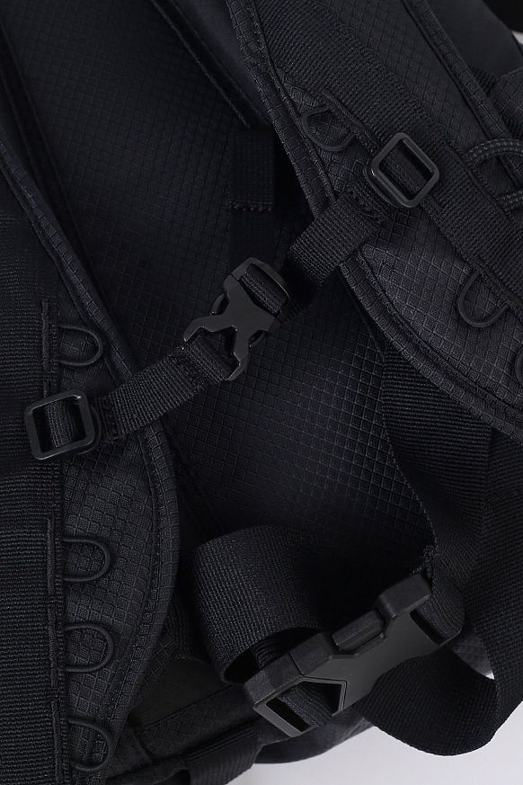 Рюкзак Nike ACG Karst Backpack 29L (CK7510-013) - фото 11 картинки